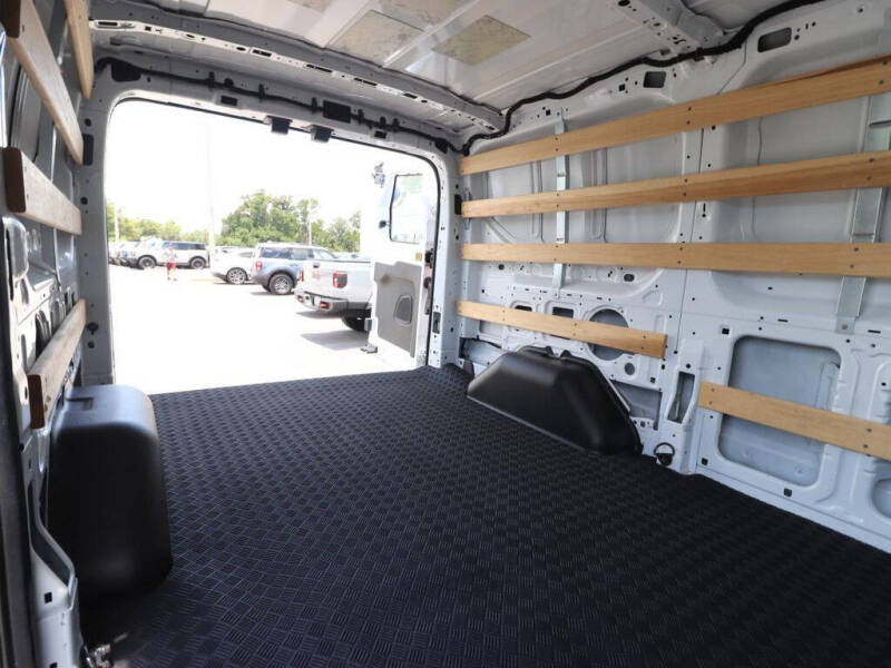 2025 Ford Transit