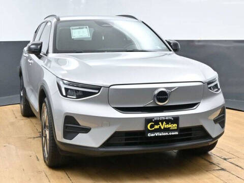 2025 Volvo EX40 Twin Core