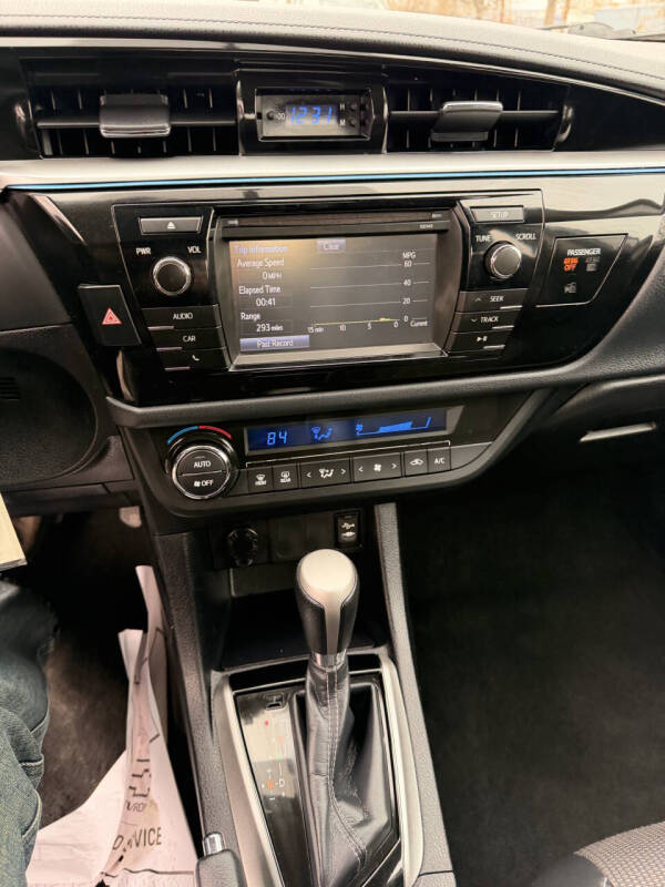 2015 Toyota Corolla S Plus