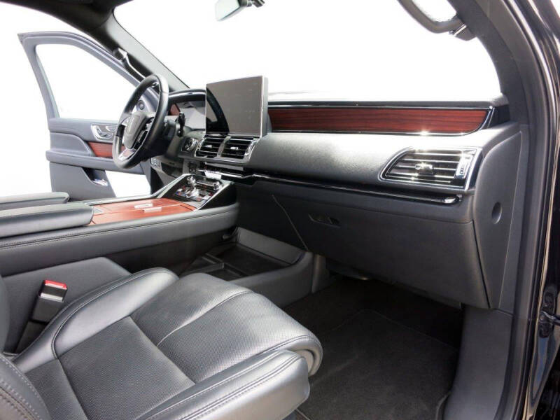 2024 Lincoln Navigator L Reserve