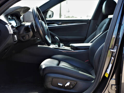 2019 BMW 5 Series 540i