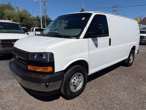 2022 Chevrolet Express 3500