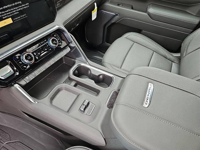 2025 GMC Sierra 2500HD