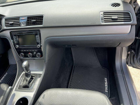 2014 Volkswagen Passat