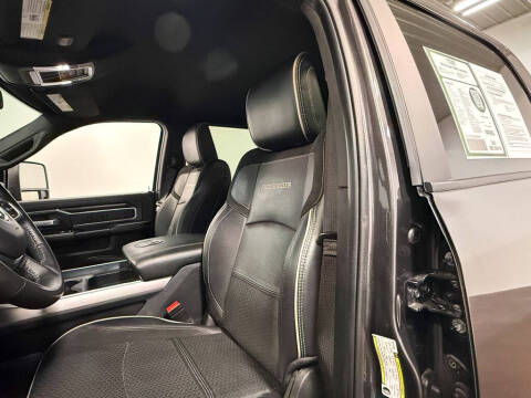 2024 RAM 3500 Laramie