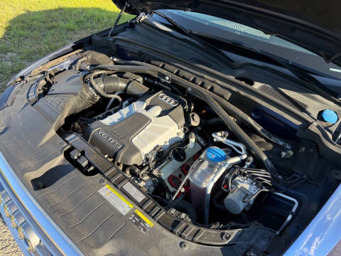 2014 Audi SQ5 3.0T quattro Premium Plus