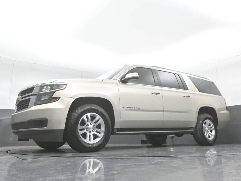 2017 Chevrolet Suburban LT