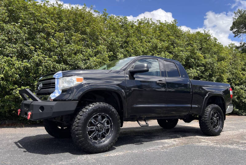 2014 Toyota Tundra SR5