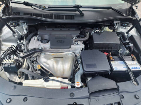 2017 Toyota Camry LE