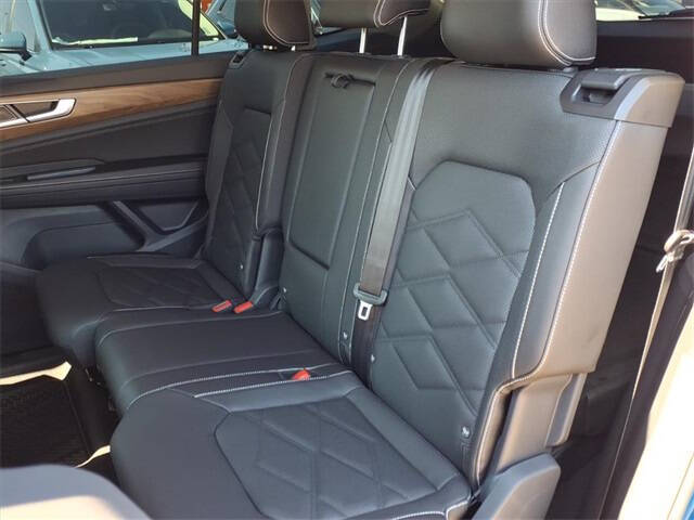 2026 Volkswagen Atlas SE