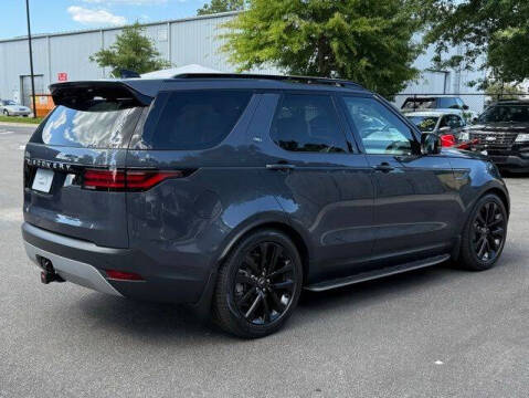 2026 Land Rover Discovery P300 S