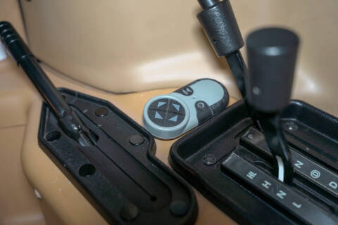 1998 AM General Hummer Hard Top