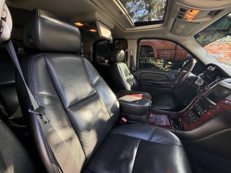2008 Cadillac Escalade
