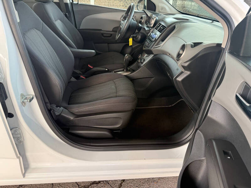 2014 Chevrolet Sonic LT Auto