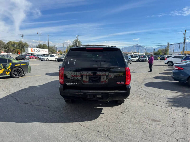 2013 GMC Yukon XL SLT