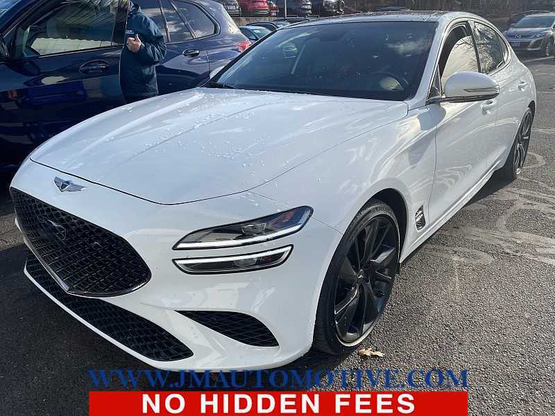 2023 GENESIS G70 Standard's photo