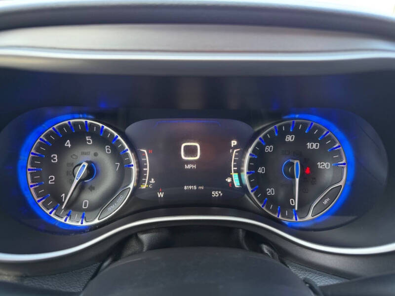 2022 Chrysler Pacifica Touring L