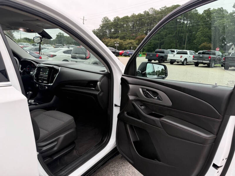 2018 Chevrolet Traverse LS