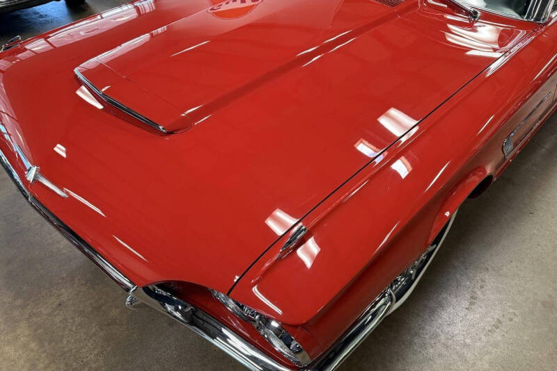 1965 Ford Thunderbird