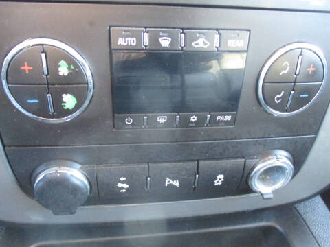 2012 Chevrolet Suburban LT