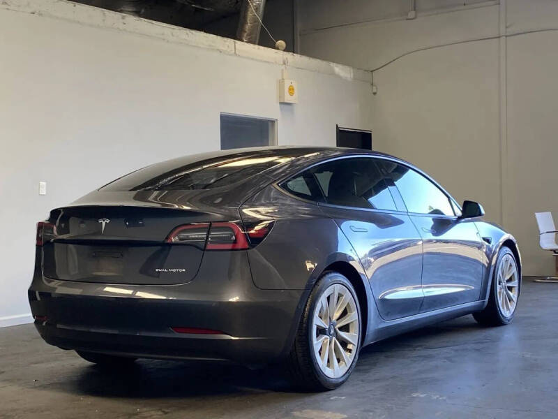 2022 Tesla Model 3 Long Range