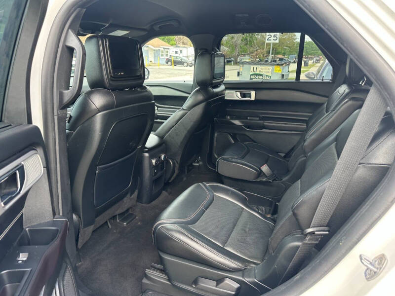 2020 Ford Explorer ST