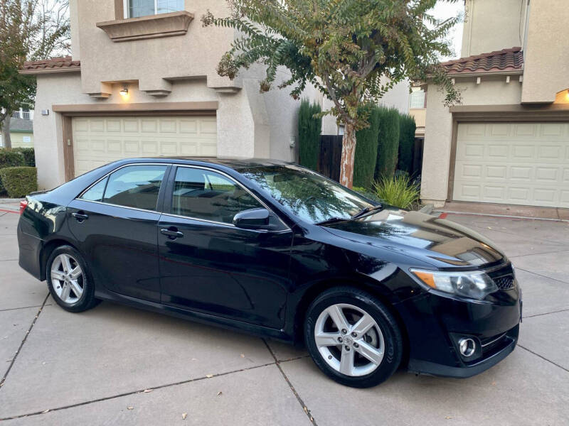 2012 Toyota Camry SE