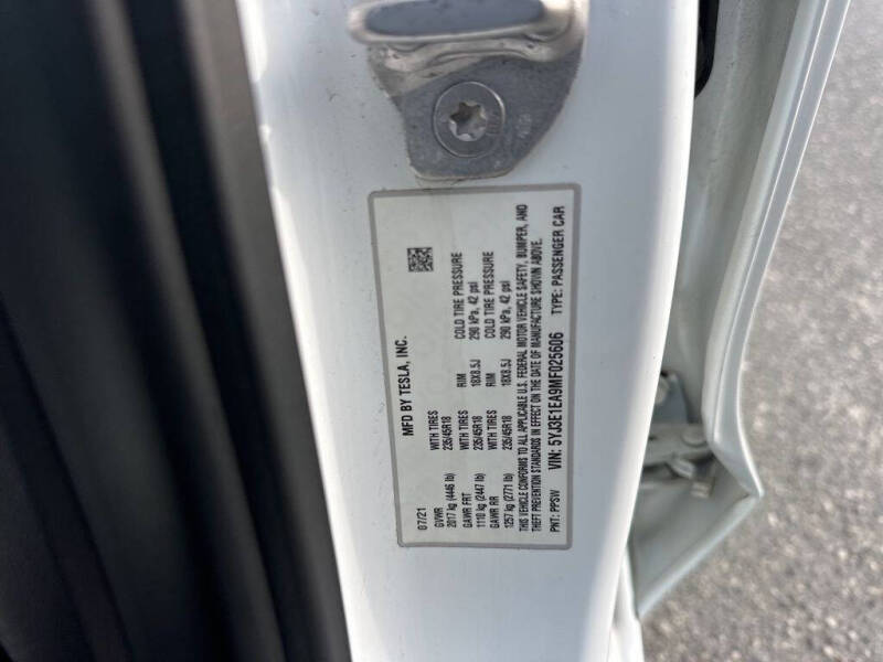 2021 Tesla Model 3 Standard Range Plus