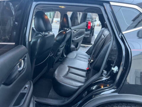 2017 Nissan Rogue Sport SL