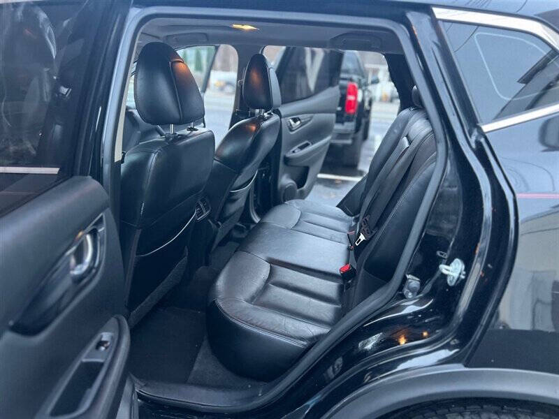 2017 Nissan Rogue Sport SL