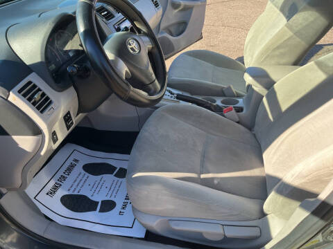 2011 Toyota Corolla LE