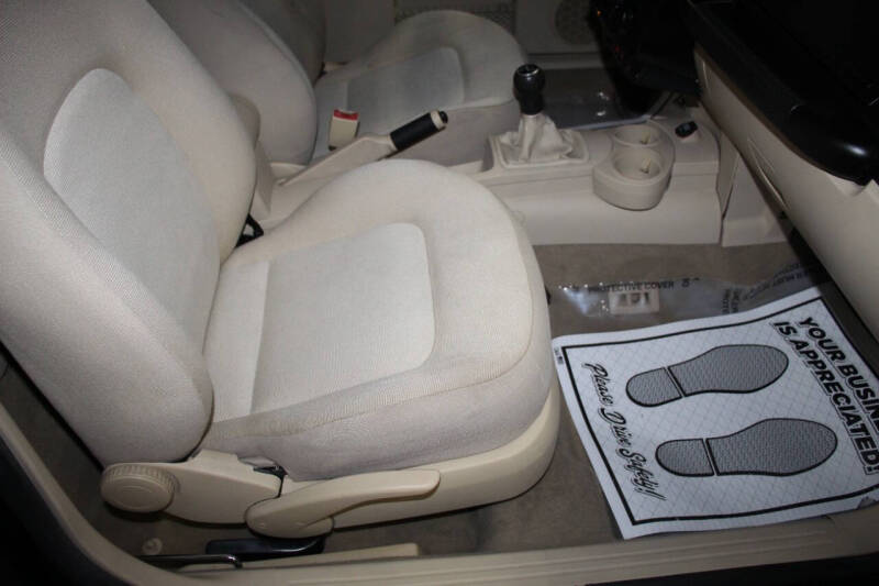 2003 Volkswagen New Beetle GLS TDI