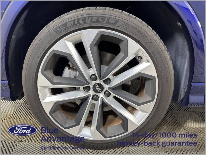 2022 Audi Q3 quattro S line Prem Plus 45 TFSI