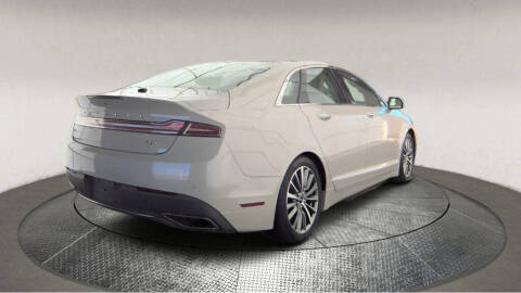 2020 Lincoln MKZ Standard