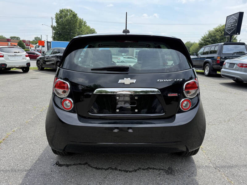2016 Chevrolet Sonic LTZ Auto