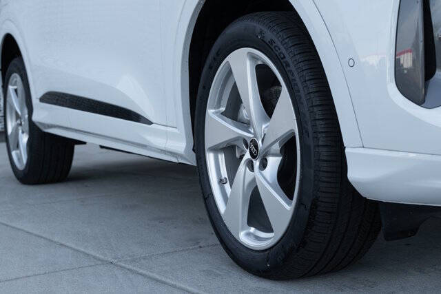 2025 Audi Q5 quattro Premium Plus TFSI