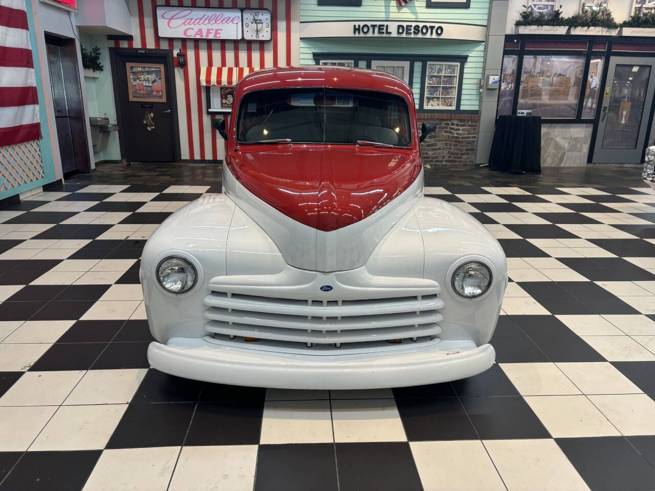 1946 Ford Tudor 8