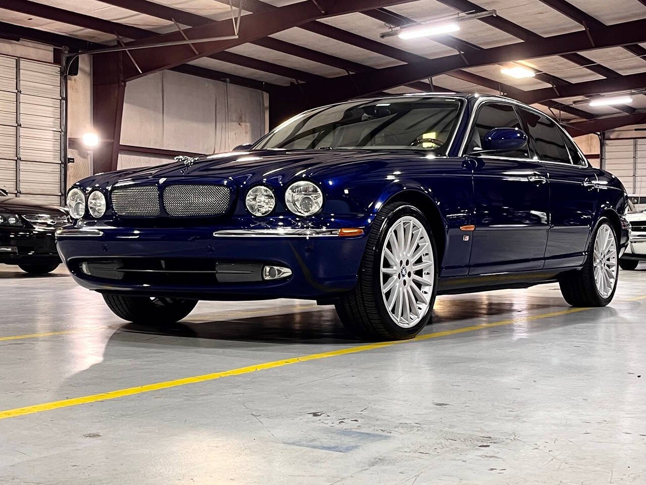 2004 Jaguar XJR for sale at Carnival Car Company in Victoria, TX