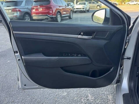 2020 Hyundai Elantra SEL