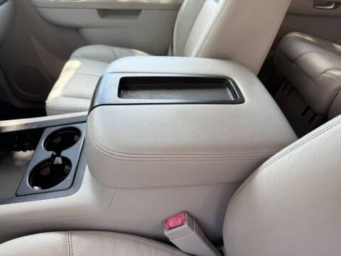 2013 GMC Yukon XL SLT