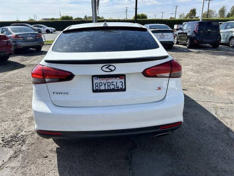 2018 Kia Forte S