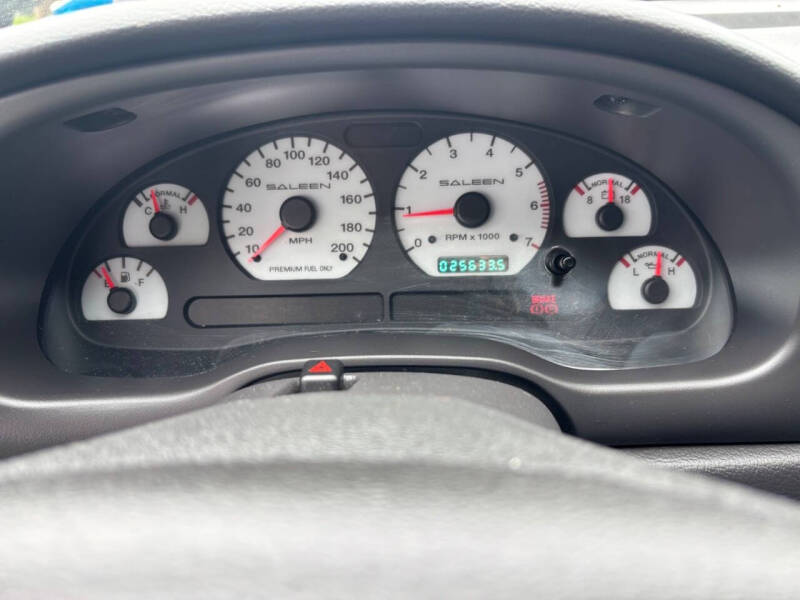2001 Ford Mustang GT