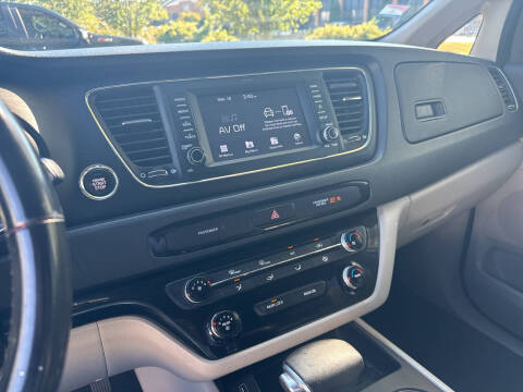 2019 Kia Sedona EX