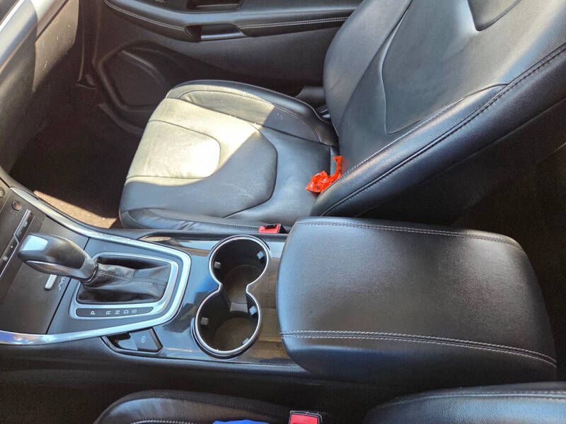 2017 Ford Edge Titanium
