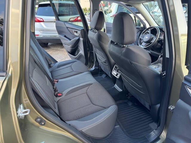 2024 Subaru Forester Premium