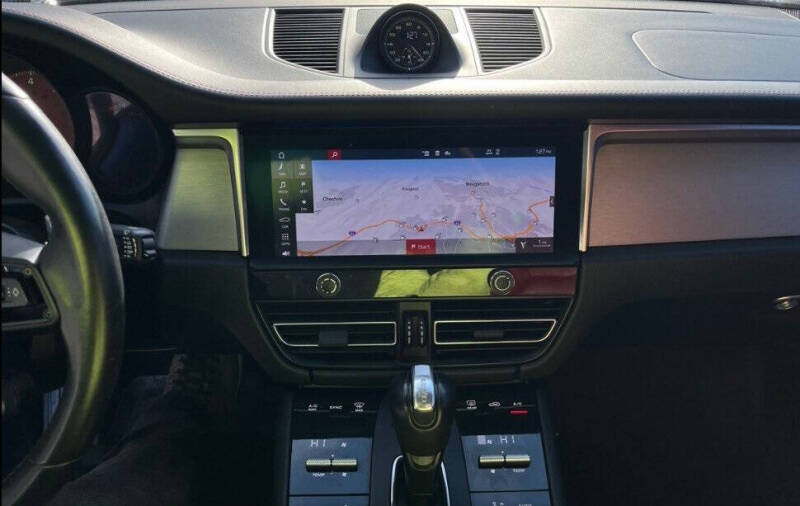 2023 Porsche Macan S