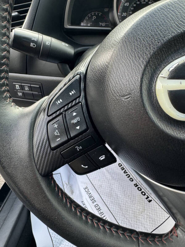 2015 Mazda MAZDA3 i Touring