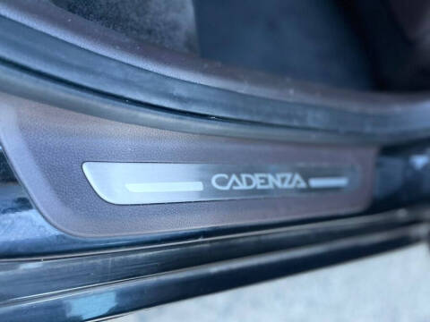 2017 Kia Cadenza Premium