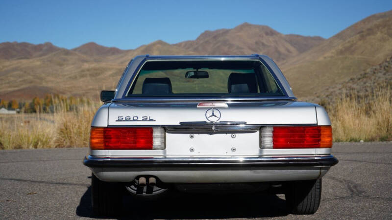 1989 Mercedes-Benz 560-Class 560 SL