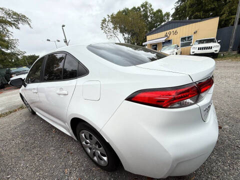2020 Toyota Corolla LE